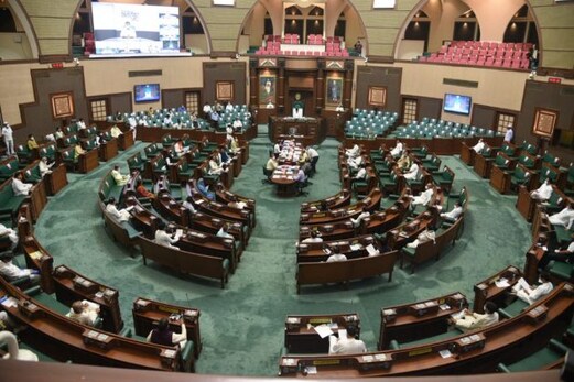 مدھیہ پردیش اسمبلی کے ایک روزہ سیشن کا انعقاد ، فائنانس بل سمیت 12 بل پاس ، اقلیتی ادارے نظر انداز مدھیہ پردیش اسمبلی کے ایک روزہ سیشن کا انعقاد ، فائنانس بل سمیت 12 بل پاس ، اقلیتی ادارے نظر انداز