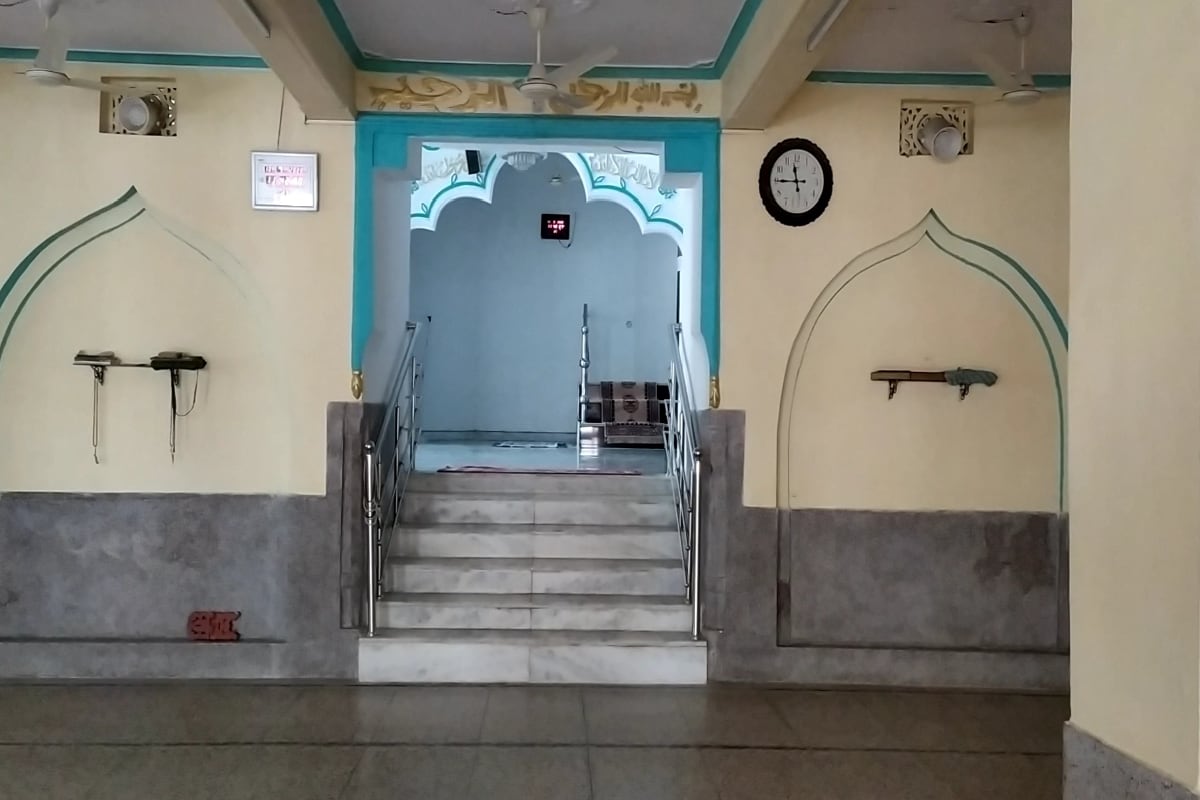 جھارکھنڈ کے مسلمانوں کو مساجد میں نماز جمعہ ادا نہ کرنے کا بیحد ملال ہے ۔