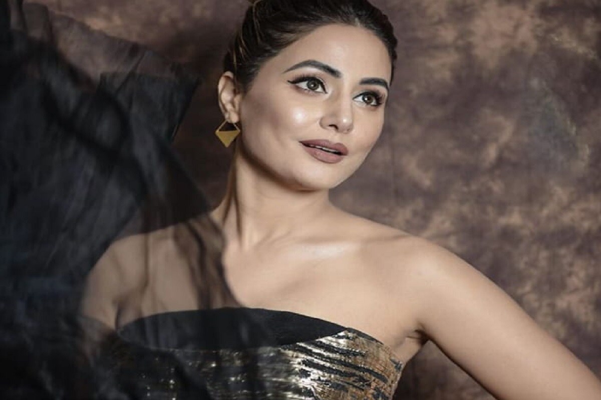 ٹی وی کی دنیا سے لے کر بالی ووڈ تک اپنی شناخت بنانے والی اداکارہ حنا خان کی پیدائش دو اکتوبر 1987 کو سری نگر میں ہوئی تھی ۔ (instagram/realhinakhan) ٹی وی کی دنیا سے لے کر بالی ووڈ تک اپنی شناخت بنانے والی اداکارہ حنا خان کی پیدائش دو اکتوبر 1987 کو سری نگر میں ہوئی تھی ۔ (instagram/realhinakhan)