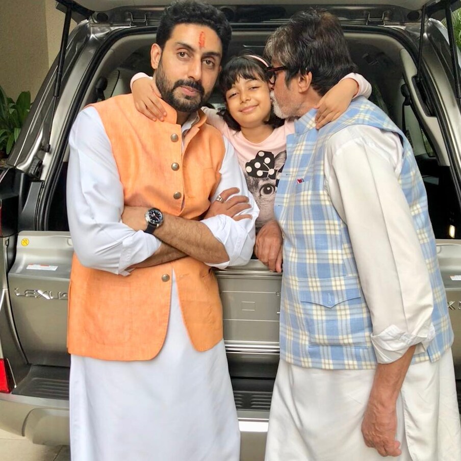  بالی ووڈ کے 'شہنشاہ' امیتابھ بچن ( Amitabh Bachchan) کی نایاب تصویر۔