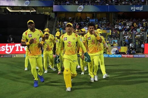 IPL 2020: دلچسپ میچ میں چنئی سپرکنگس نے کولکاتا نائٹ رائیڈرس کو روندا، پلے آف میں پہنچ گئی ممبئی انڈینس