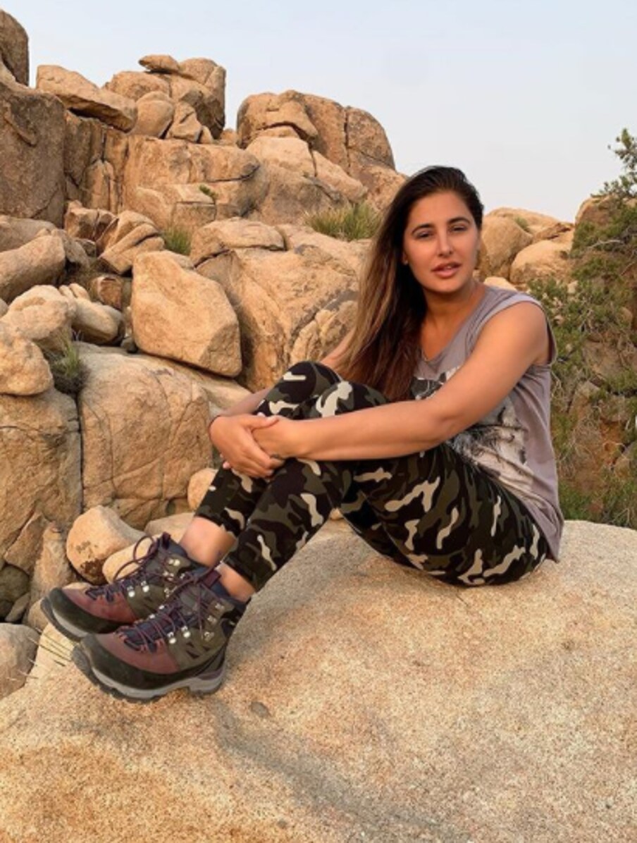  اداکارہ نرگس فاخری ۔ (Photo:@nargisfakhri/Instagram)