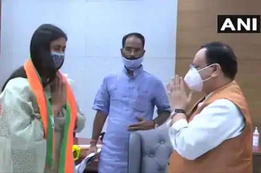 Bihar Assembly Elections 2020: سابق مرکزی وزیر دگ وجے سنگھ کی بیٹی شوٹر شیئرسی سنگھ بی جے پی میں شامل Bihar Assembly Elections 2020: سابق مرکزی وزیر دگ وجے سنگھ کی بیٹی شوٹر شیئرسی سنگھ بی جے پی میں شامل