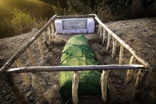 48 سال پہلے مارے گئے فوجی کو نہیں لے گیا پاکستان، ہندستانی فوج نے دیا اسے خاص احترام 48 سال پہلے مارے گئے فوجی کو نہیں لے گیا پاکستان، ہندستانی فوج نے دیا اسے خاص احترام