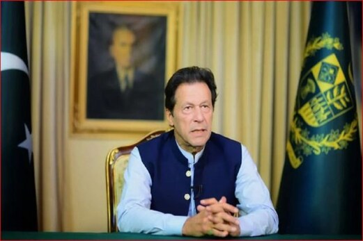 قرض میں ڈوبے پاکستان کے غیر ملکی زرمبادلہ میں اضافہ، وزیر اعظم نے کہا۔ خارجی ملکوں سے آیا خوب پیسہ قرض میں ڈوبے پاکستان کے غیر ملکی زرمبادلہ میں اضافہ، وزیر اعظم نے کہا۔ خارجی ملکوں سے آیا خوب پیسہ