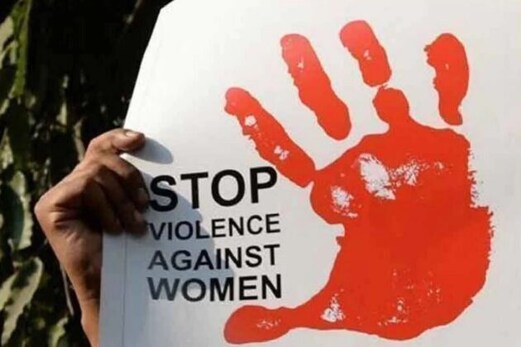 ہاتھرس واقعہ کے بعد بلرام پور اجتماعی عصمت دری متاثرہ کی بھی رات میں ہی آخری رسوم ہاتھرس واقعہ کے بعد بلرام پور اجتماعی عصمت دری متاثرہ کی بھی رات میں ہی آخری رسوم