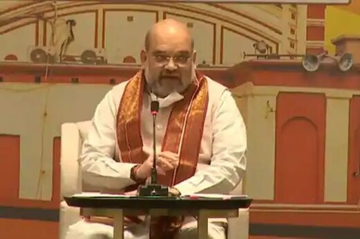 بی جے پی کا مشن بنگال : امت شاہ نے کہا : پانچ سال ہمیں موقع دیجئے بنائیں گے سونار بنگلہ بی جے پی کا مشن بنگال : امت شاہ نے کہا : پانچ سال ہمیں موقع دیجئے بنائیں گے سونار بنگلہ