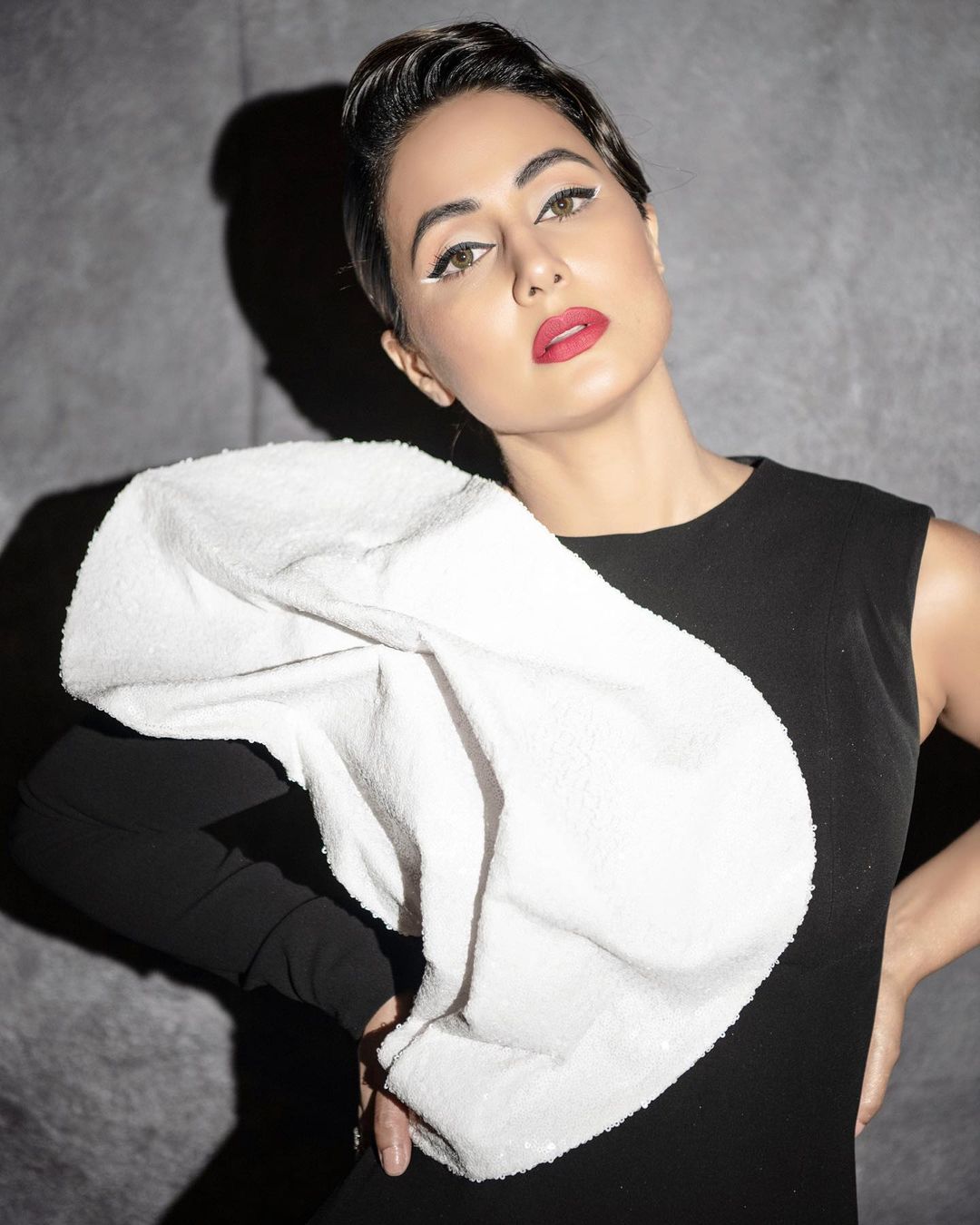  اداکارہ حنا خان ۔ (Photo:@realhinakhan/Instagram)