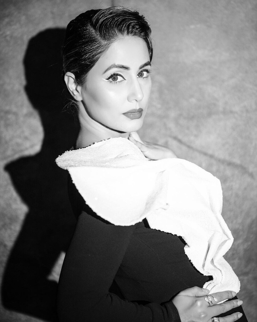 اداکارہ حنا خان ۔ (Photo:@realhinakhan/Instagram)