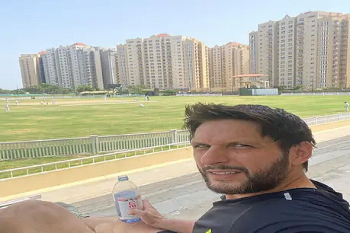 شاہد آفریدی نے جافنا کے خلاف محض 23 گیندوں میں 58 رن بنائے۔ اپنی اننگ میں شاہد آفریدی نے 6 چھکے لگائے۔ شاہد آفریدی نے نصف سنچری صرف 20 گیندوں میں لگائی۔