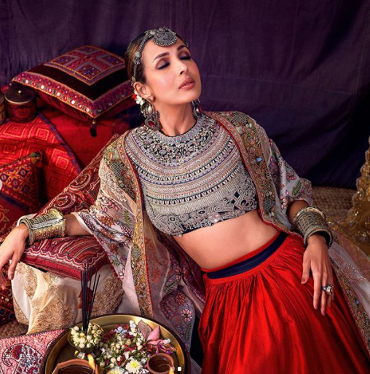  بالی ووڈ اداکارہ ملائیکہ اروڑہ ۔ (Photo:@malaikaaroraofficial/Instagram)