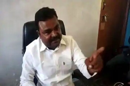 بہار : ایم آئی ایم ممبر اسمبلی کو آر جے ڈی لیڈر نے دی جان سے مارنے کی دھمکی ، پولیس نے بڑھائی سیکورٹی بہار : ایم آئی ایم ممبر اسمبلی کو آر جے ڈی لیڈر نے دی جان سے مارنے کی دھمکی ، پولیس نے بڑھائی سیکورٹی