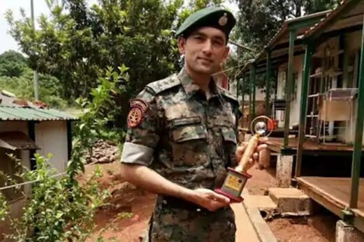 Naxal Attack : سکما می بارودی سرنگ دھماکہ میں سی آر پی ایف کا افسر شہید ، 9 جوان زخمی Naxal Attack : سکما می بارودی سرنگ دھماکہ میں سی آر پی ایف کا افسر شہید ، 9 جوان زخمی