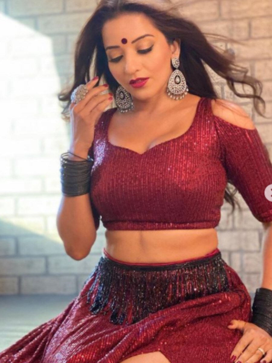  بھوجپوری اداکارہ مونالیسا ۔ (Photo Credit- @aslimonalisa/Instagram)