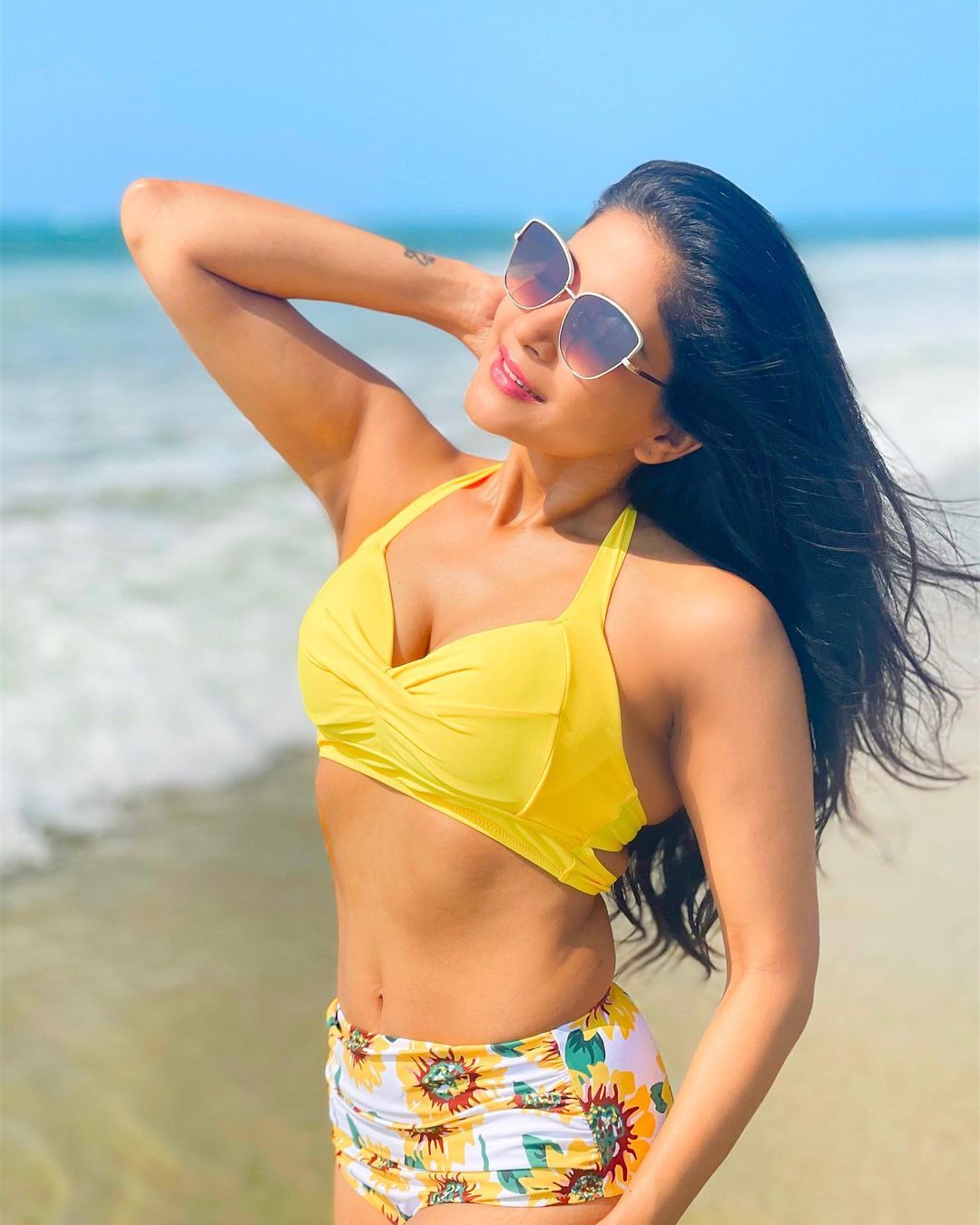  Sakshi Agarwal :اداکارہ ساکشی اگروال ۔ Photo : Instagram