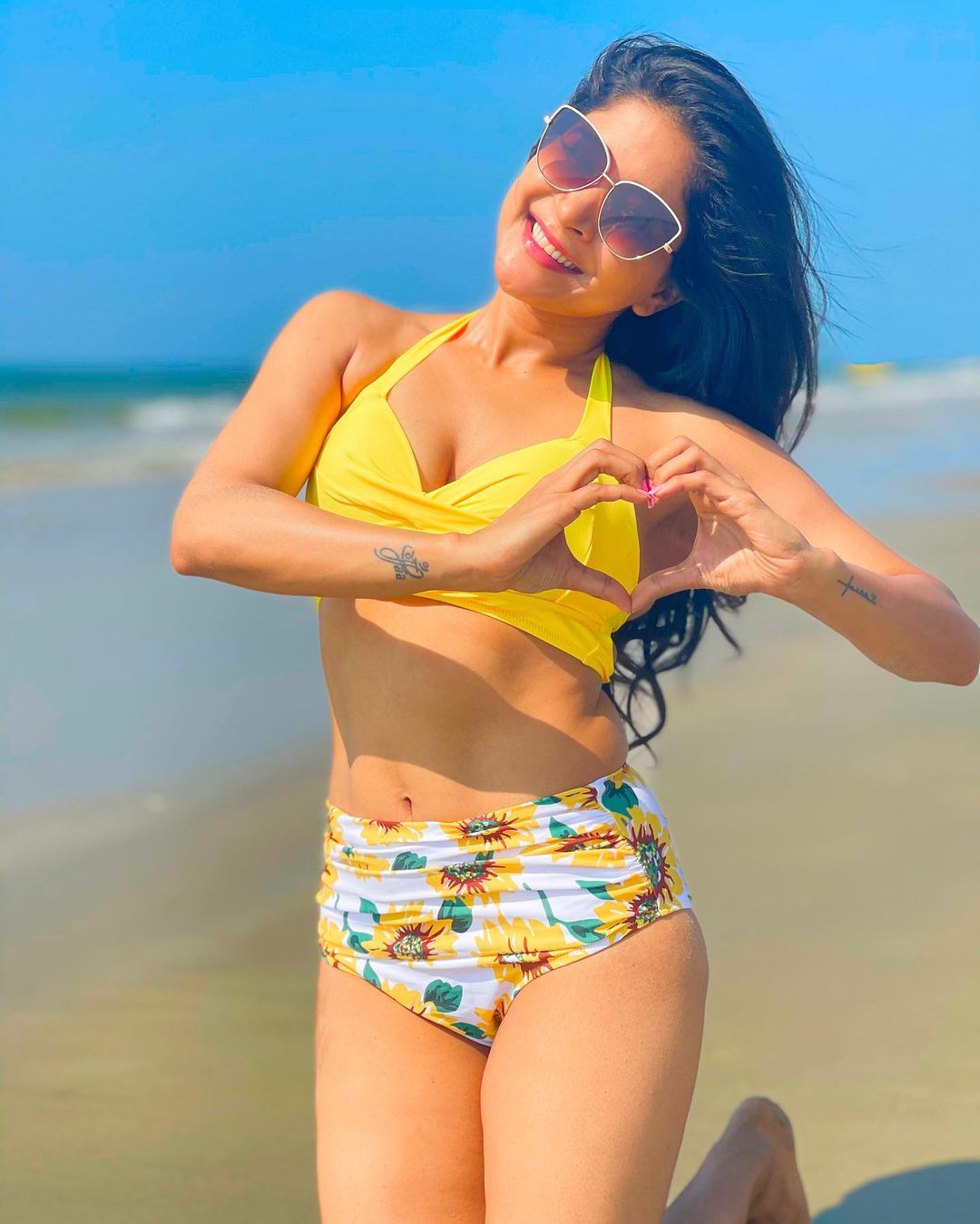  Sakshi Agarwal : اداکارہ ساکشی اگروال ۔ Photo : Instagram