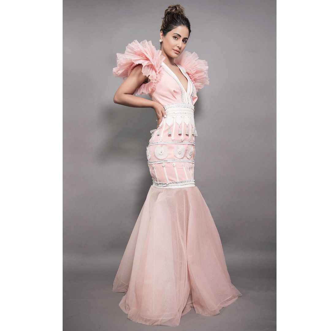  اداکارہ حنا خان ۔ (Photo:@realhinakhan/Instagram)