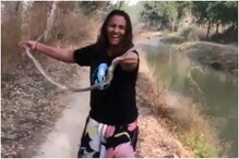 پہلوان گیتا پھوگاٹ نے ہاتھوں سے اٹھایا زندہ سانپ ، پھر ہوا کچھ ایسا ، رہ جائیں گے حیران