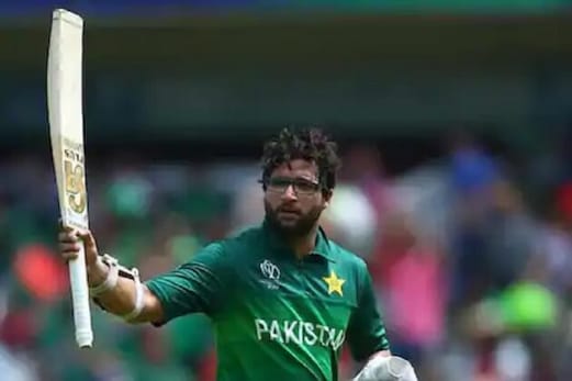 پاکستان کرکٹ ٹیم کو لگا بڑا جھٹکا، دوسرے ٹسٹ سے بھی باہر ہوا یہ بلے باز پاکستان کرکٹ ٹیم کو لگا بڑا جھٹکا، دوسرے ٹسٹ سے بھی باہر ہوا یہ بلے باز