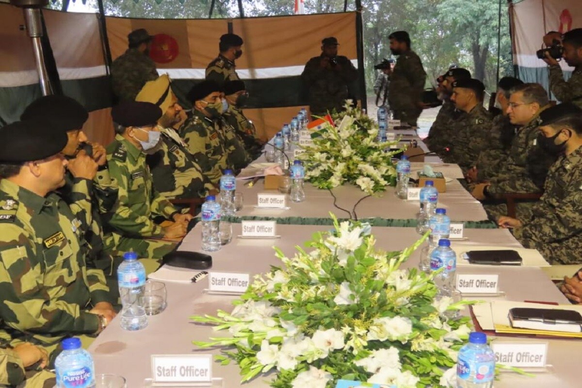 بارڈر سیکورٹی فورسیز (بی ایس ایف) اور پاکستان رینجرز کے سیکٹر کمانڈر کی اعلیٰ سطحی میٹنگ منعقد ہوئی۔