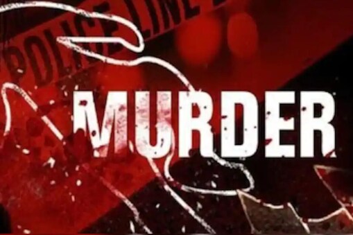 سینئر سپرنٹنڈنٹ آف پولیس (ایس ایس پی) شیلیش پانڈے نے پی ٹی آئی کو بتایا کہ پولیس نے بتایا کہ اس کا گلا تیز دھار ہتھیار سے کاٹا گیا تھا۔ 