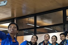 Women's World Cup: پاکستانی کپتان کی بیٹی سے میچ کے بعد ملی ٹیم انڈیا، خوب لٹایا پیار