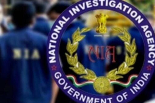 ٹیرر فنڈنگ کو لے کرNIAکی بڑی کارروائی،10ریاستوں میں چھاپے،پی ایف آئی کے100 سےزیادہ لوگ گرفتار