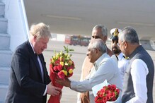 Boris Johnson: گجرات کےگاندھی آشرم میں برطانوی وزیراعظم بورس جانسن کی آمد، چرخہ پردیاپوز