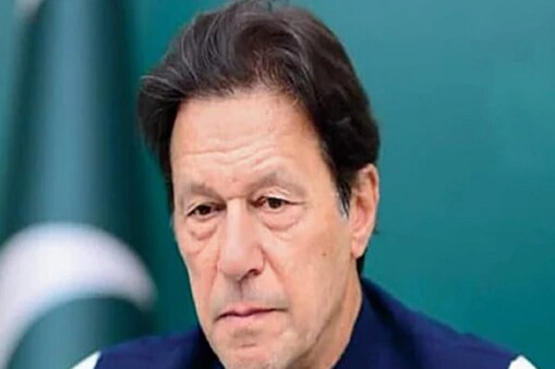 ’غیر ملکی سازش‘ کے مبینہ نوٹ کو لے کر SC پہنچے عمران خان