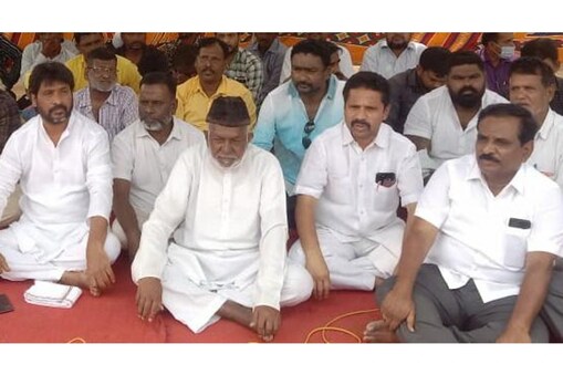 Karnataka: رائچور میں شری رام سینا کے لیڈروں کے اشتعال انگیز بیانات کے خلاف کانگریس اقلیتی سیل کا احتجاج