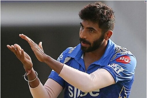  اب یہ بات سمجھ سے بالاتر ہے کہ جب بمراہ مکمل طور پر فٹ تھے تو پھر انہیں سری لنکا کے خلاف ون ڈے سیریز سے ڈراپ کرنے کا فیصلہ کیوں کیا گیا 