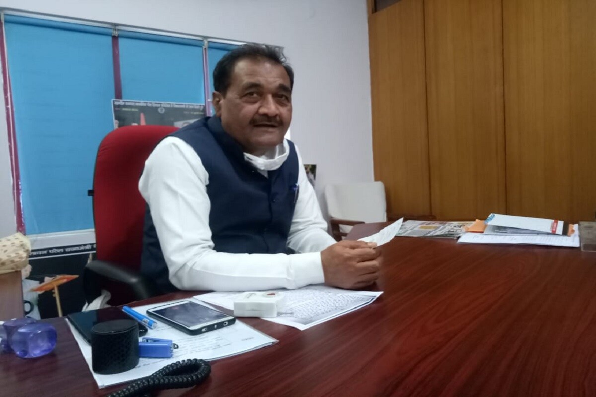 مدھیہ پردیش کے وزیر برائے اقلیتی فلاح و بہبود رام کھلاون پٹیل کہتے ہیں کہ ائمہ و موذنین کو ابھی تنخواہیں جاری نہیں ہوئیں۔ اس سلسلہ میں انہیں کوئی اطلاع نہیں دی گئی ہے۔