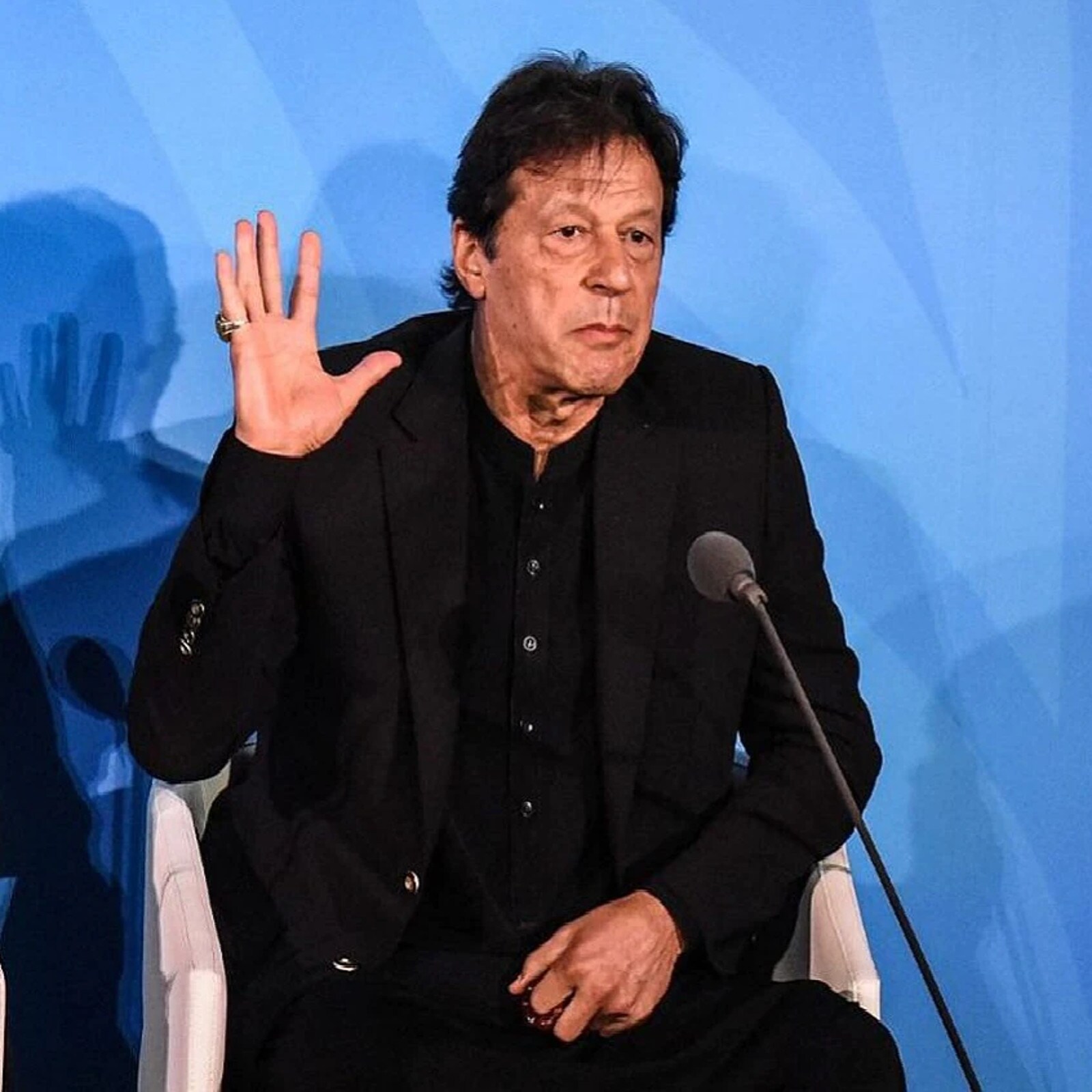 پاکستان میں سابق وزیر اعظم عمران خان کے قتل کی سازش کی افواہیں ایک بار پھر سے زور پکڑ لی ہیں۔