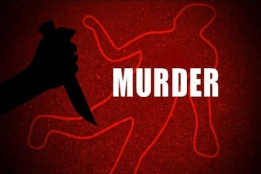 ساوتھ ایسٹ دہلی کے گووند پوری تھانہ علاقے میں (Govindpuri Police Station Area) رہنے والے ایک شخص کا اس کے سالے نے چاقو مار کرقتل کردیا۔ مہلوک شخص کی پہچان شہزاد عالم کے طور پر ہوئی ہے جوکہ بنیادی طور پر کشن گنج بہار (Kishanganj Bihar) کا رہنے والا تھا۔