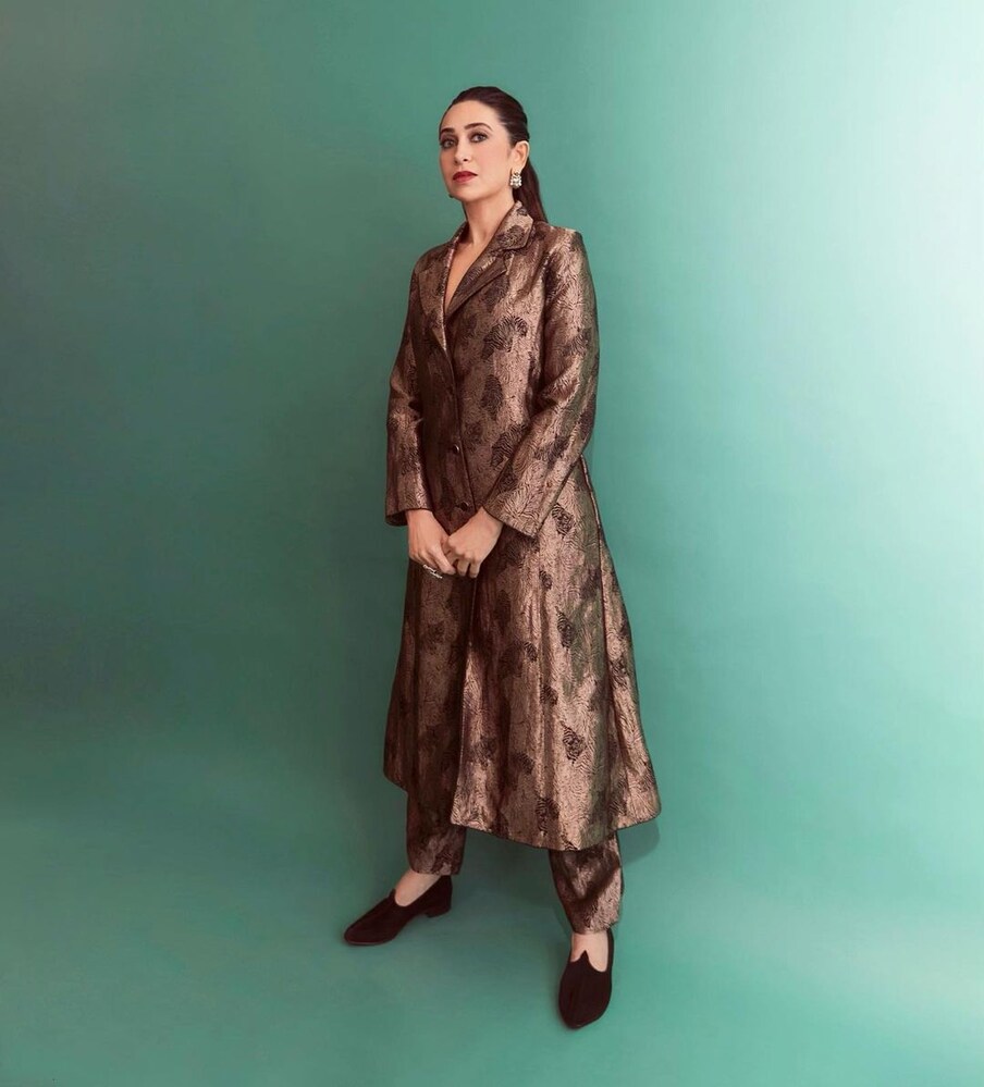  اداکارہ کرشمہ کپور ۔ (Photo: @therealkarismakapoor/Instagram)