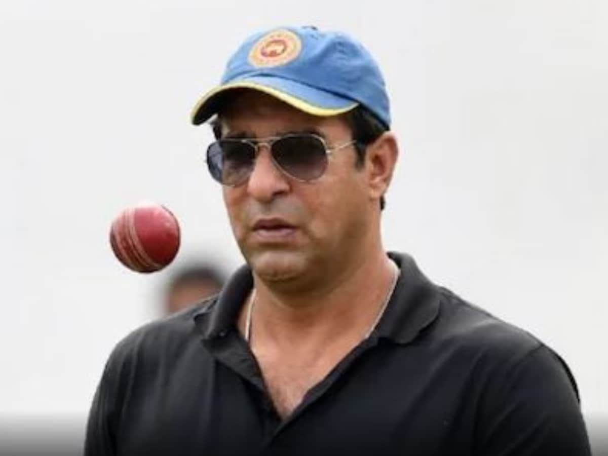 وسیم اکرم پہلی بار کیمرہ فیس نہیں کر رہے ہیں۔ اس سے پہلے بھی کئی پاکستانی شوز کا حصہ رہ چکے ہیں، لیکن اب باقاعدہ فلمی اننگ کھیلنے کے لئے تیار ہیں۔