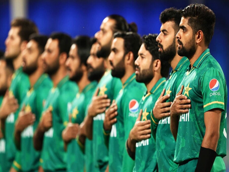  پاکستان اور ہندوستان کے درمیان ایشیا کپ میں اب تک 14 میچز ہو چکے ہیں۔ اس میں سے ہندوستان نے 8 اور پاکستان نے 5 میچ جیتے ہیں۔ تاہم دونوں ٹیموں کے درمیان فائنل کبھی نہیں ہوا۔ (Babar Azam Twitter)