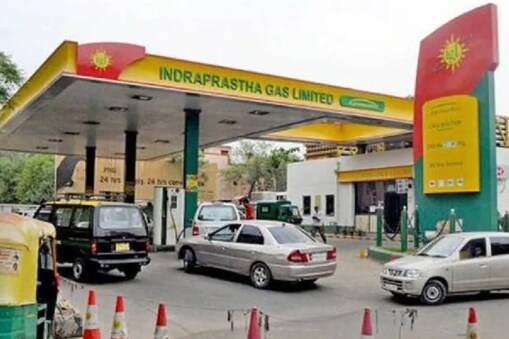 CNG Price in Delhi: اب آپ کو دہلی میں ایک کلو گرام سی این جی بھرنے کے لیے 79.56 روپے ادا کرنے ہوں گے۔ اس سے قبل 8 اکتوبر کو دہلی میں سی این جی کی قیمت میں اضافہ کیا گیا تھا۔