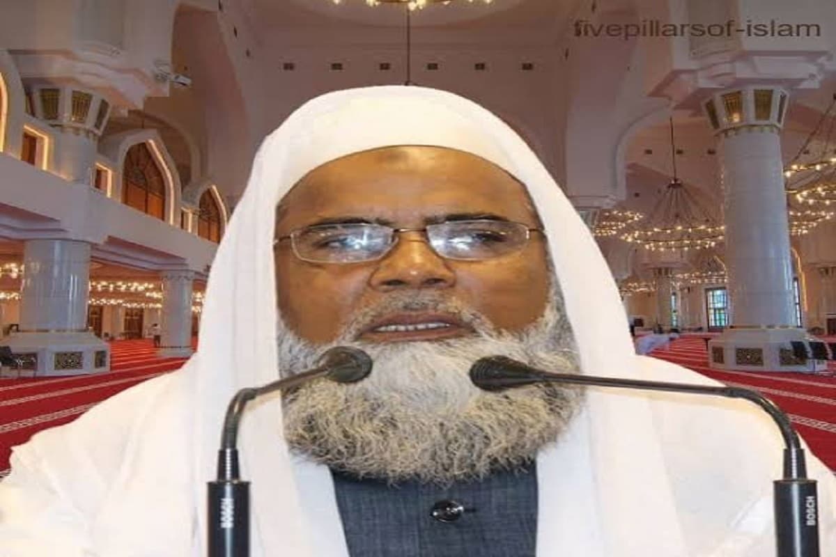 مسلم پرسنل لا بورڈ کے جنرل سکریٹری مولانا خالد سیف اللہ رحمانی نے بیان جاری کرتے ہوئے کہا ہے کہ حکومت کے چاہئے بدزبان لوگوں پر لگام لگانے کے لئے سخت اقدامات کرے۔