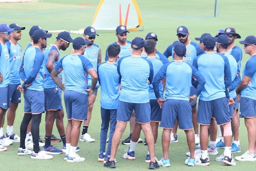 ہندوستانیوں نے وکٹ میں تبدیلی کرکے کی بلے بازی، دراوڑ نے شرئیس ایئر کے کھیلنے کے دیئے اشارے