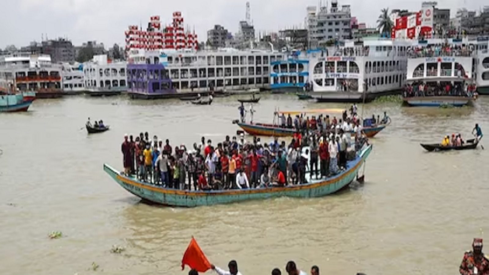 Bangladesh Death Toll Hits 51 In Boat Tragedy Dozen Still Missing 10