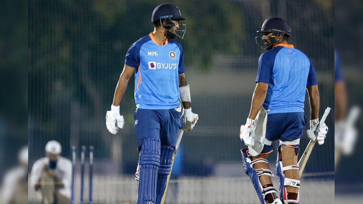 Cricket india and pakistan openers slow batting in the 1st 6 overs