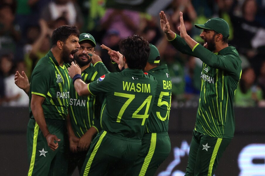  بابر نے کہا کہ ہماری گیند بازی دنیا کے بہترین اٹیکس میں سے ایک ہے۔ بدقسمتی سے شاہین کی انجری نے ہمیں مایوس کیا، لیکن یہ کھیل کا حصہ ہے ۔ (AP Photo)