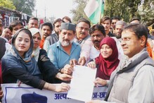 اسکالرشپ کو بند کرنا اقلیتی طلبا کو تعلیم سے دور کرنے کی سازش