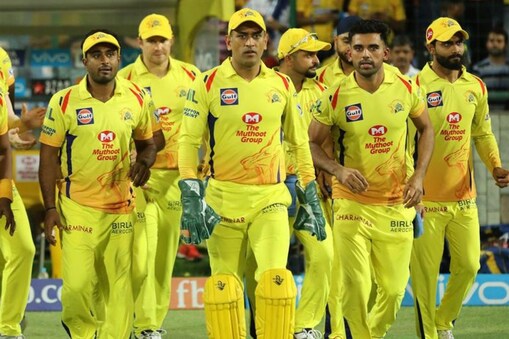 ’مسٹری بالر‘نے لائیو میچ میں کیا کچھ ایسا کہ بیٹسمین کو پڑ گیا مہنگا، دھونی کو بھی یہ دیکھ کر نہیں ہوا یقین۔ تصویر : AFP
