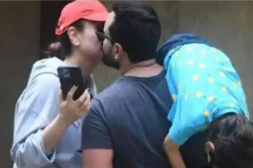 کرینہ کپور نے بیٹے کے سامنے شوہر سیف علی خان کو کیا کس، ویڈیو دیکھ کر لوگوں نے کہا: گھر جاکر کیوں نہیں کرتے یہ سب! ۔ تصویر : Instagram@ViralBhayani