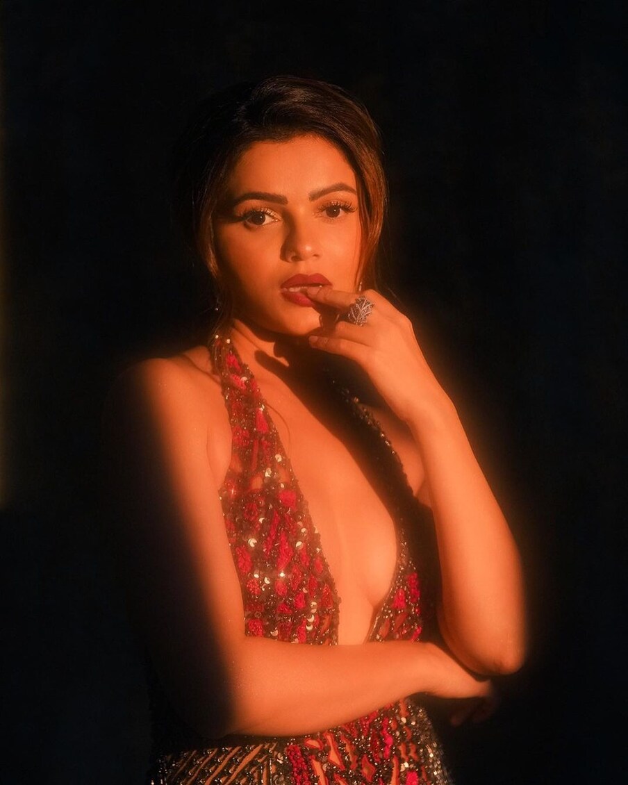  اداکارہ روبینہ دلیک ۔ (Photo: @rubinadilaik/Instagram)