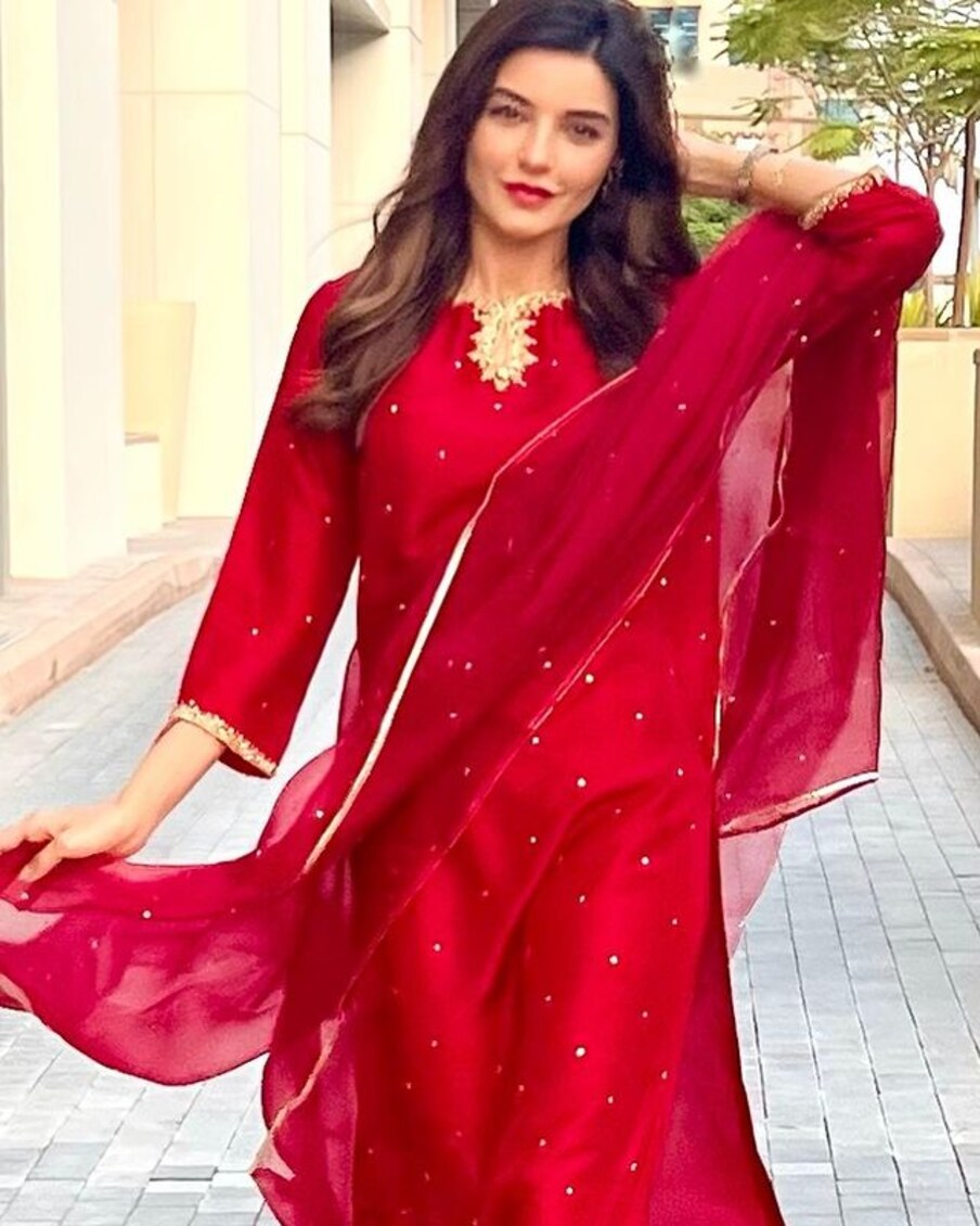  ,[object Object],آرین خان سے ڈیٹنگ کی افواہوں کو بے بنیاد بتاتے ہوئے پاکستانی اداکارہ سعدیہ خان نے کہا کہ اس میں کوئی صداقت نہیں ہے۔