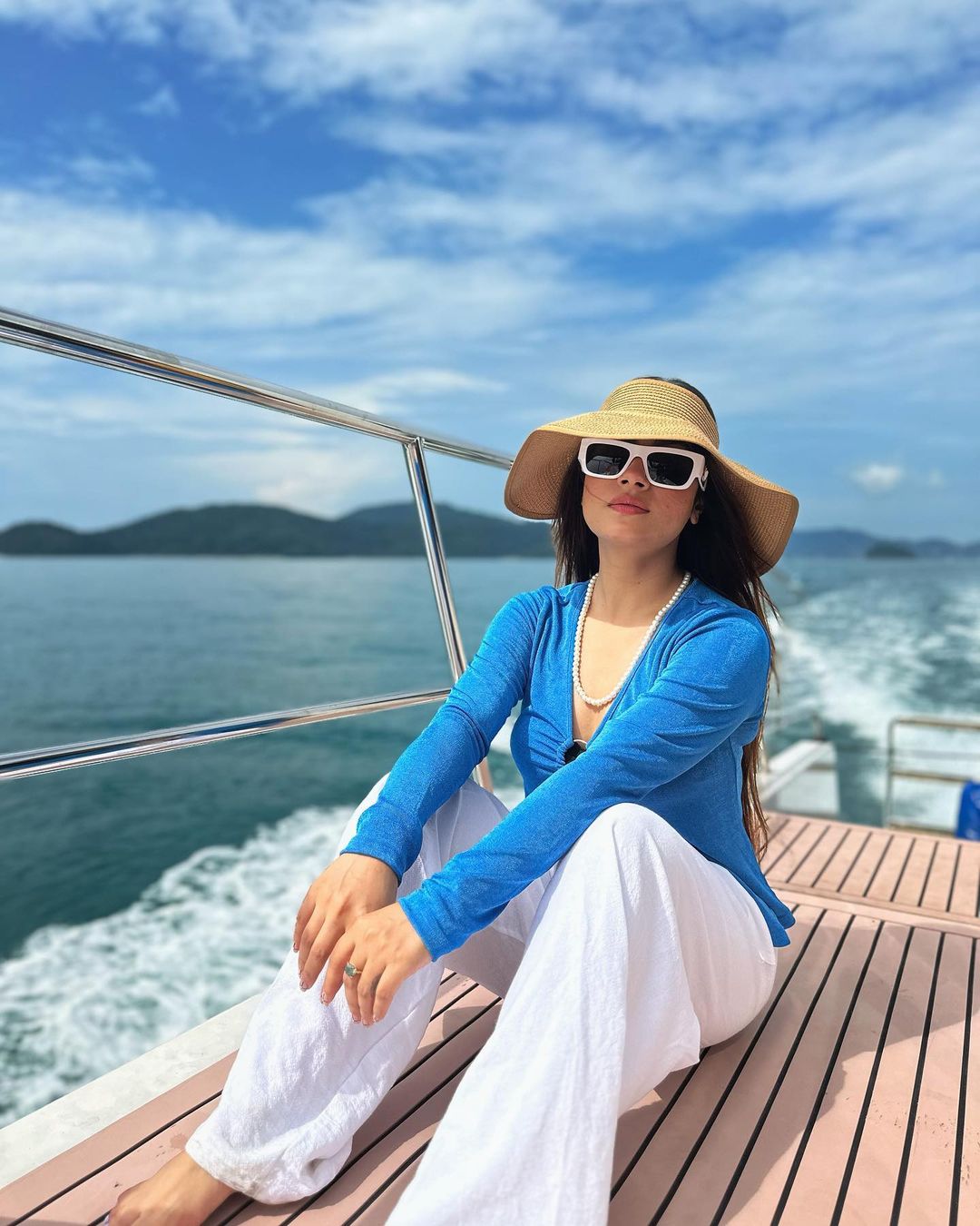 بغیرشادی کےحاملہ ہوئی یہ ٹی وی اداکارہ! انتہائی مختصرلباس میں فلانٹ کیا