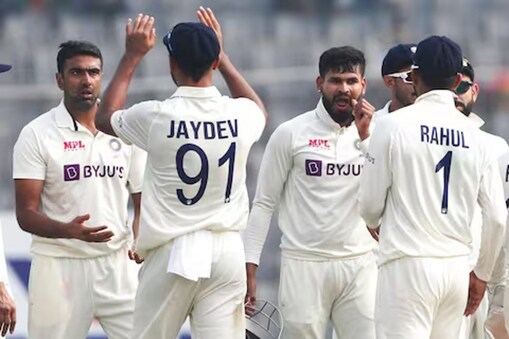 ٹیم انڈیا کے تجربہ کار گیند باز کی بی سی سی آئی نے کی چھٹی! آسٹریلیا کے خلاف نہیں کھیلیں گے دوسرا ٹیسٹ ۔ تصویر : AP